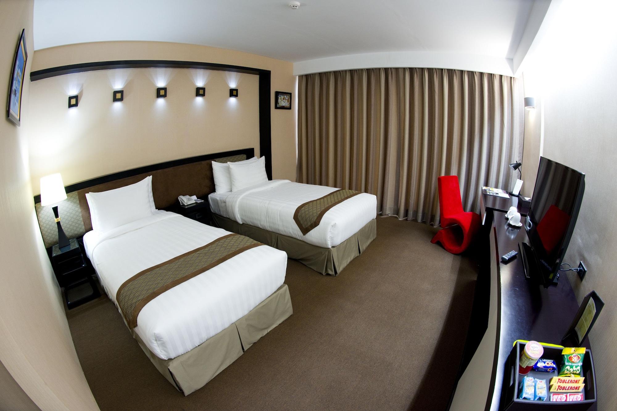 Avenue 64 Hotel Yangon Dış mekan fotoğraf